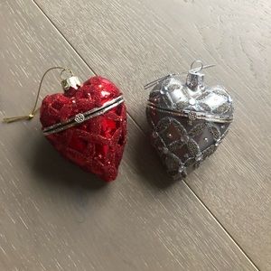 🚨Flash sale🚨 SILVER AND RED GLASS HEART TRINKET BOX ORNAMENTS